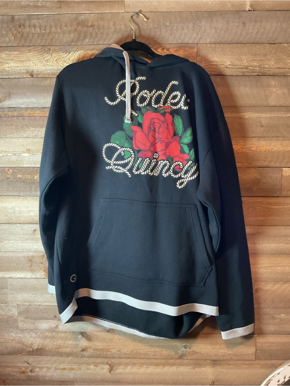 Rodeo Quincy Black Hoodie Sweatshirt With Red Rose on Front Women’s Size XXL NWT